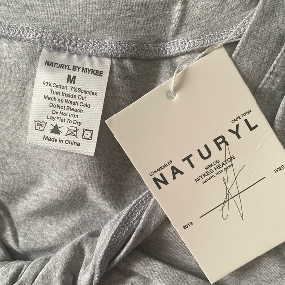 The Twist Bralette size Medium Naturyl By Niykee. NWT New With Tags - Picture 3 of 9